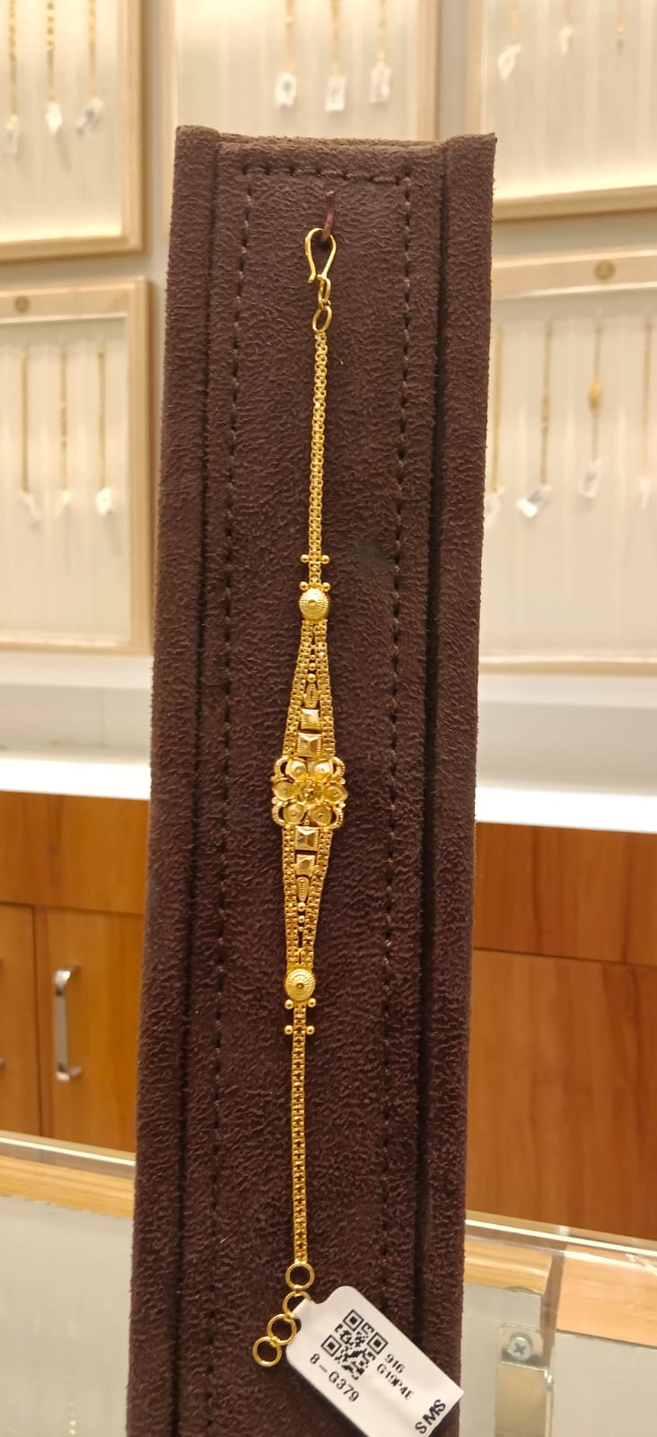 Ladies Bracelet
